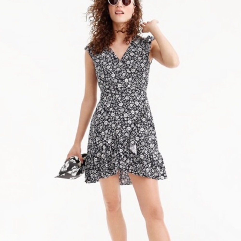 J. Crew floral print Navy blue faux wrap Floral mini Dress size 6